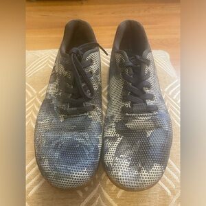 NOBULL UNISEX SNEAKERS Green CAMO SIZE Mens 6 OR Women’s 6.5 LACEUP Trainers